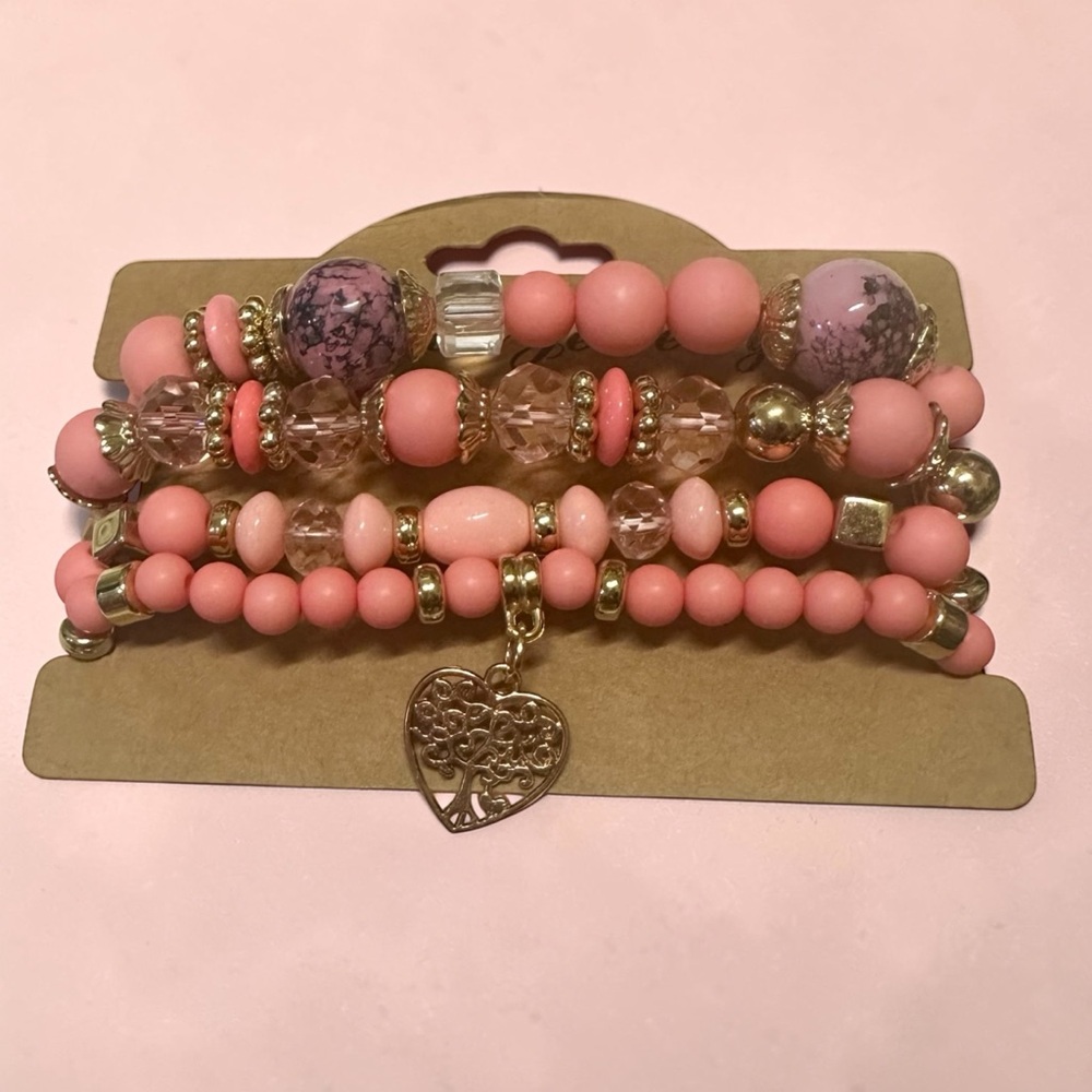 🩷🆕🩷Pink Beaded Multi-Row Stretch Bracelet with Heart Charm (4 Bracelets)